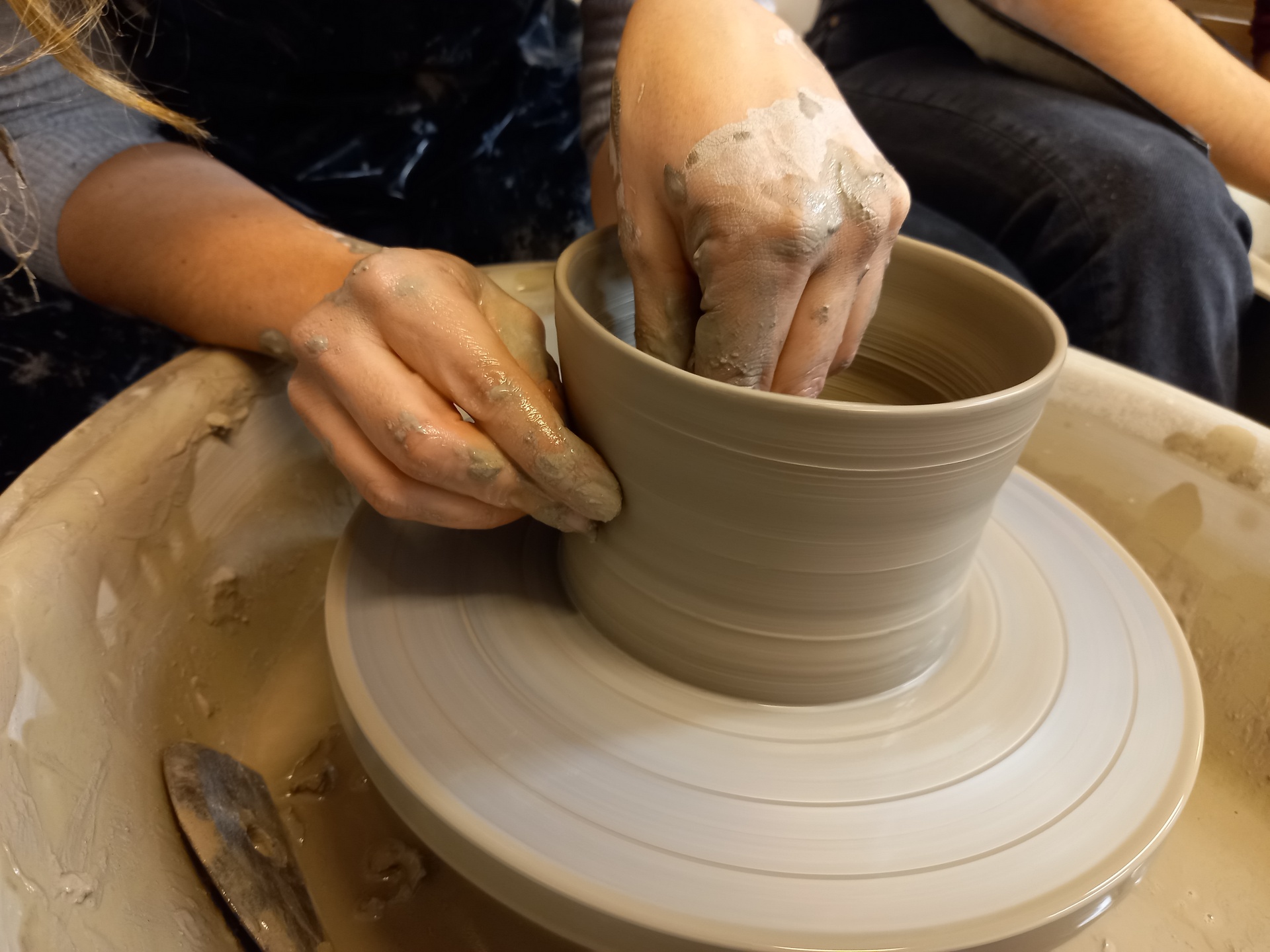 POT THROWING